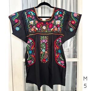 Mexican Boho Embroidered “Hippie” Top M